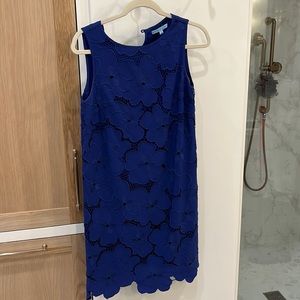 Blue lace dress - 4